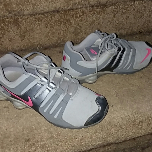 Nike Other - Nike shock 3y